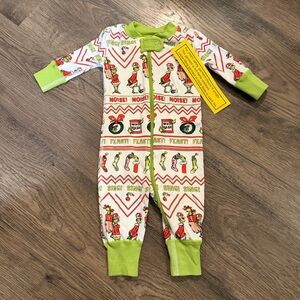 NWT Hanna Andersson Grinch Zip Sleeper